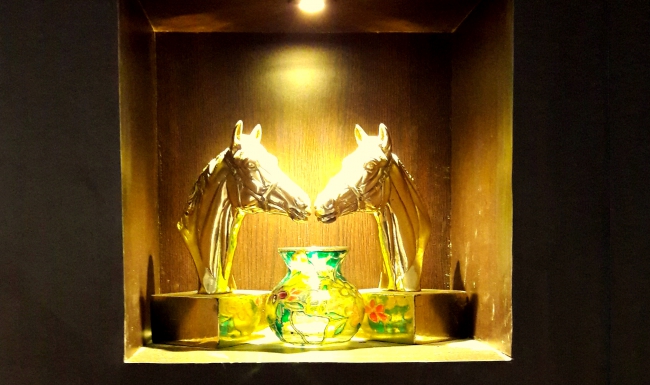 ECR VILLA WOODEN WALL