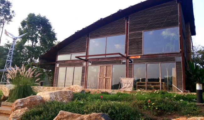 SELF SUSTAINABLE OFFICE